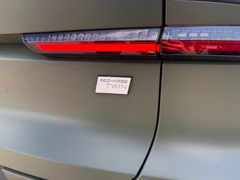 Thumbnail: 2023 Volvo C40 - 7