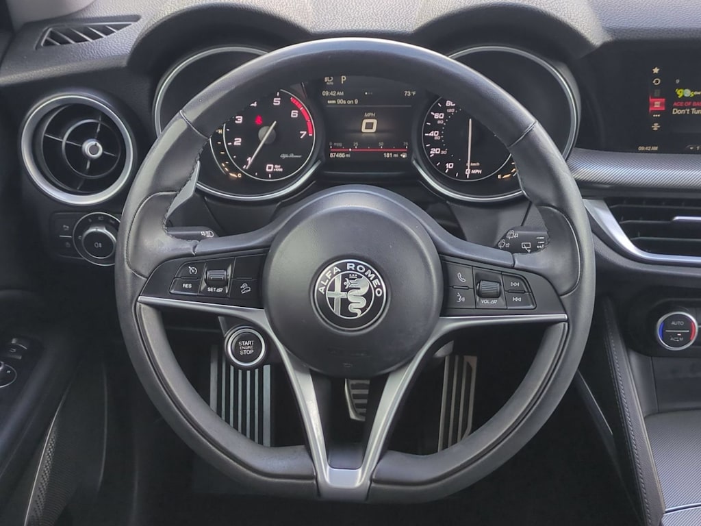 Thumbnail: 2019 Alfa Romeo Stelvio - 13
