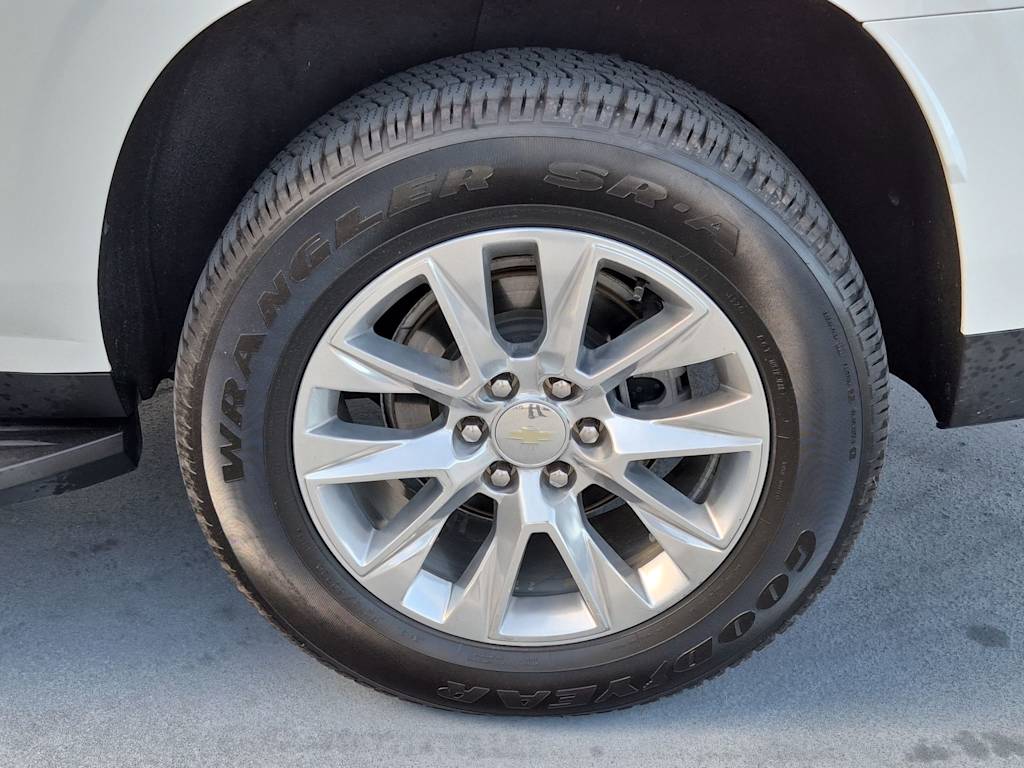 Thumbnail: 2021 Chevrolet Suburban - 8