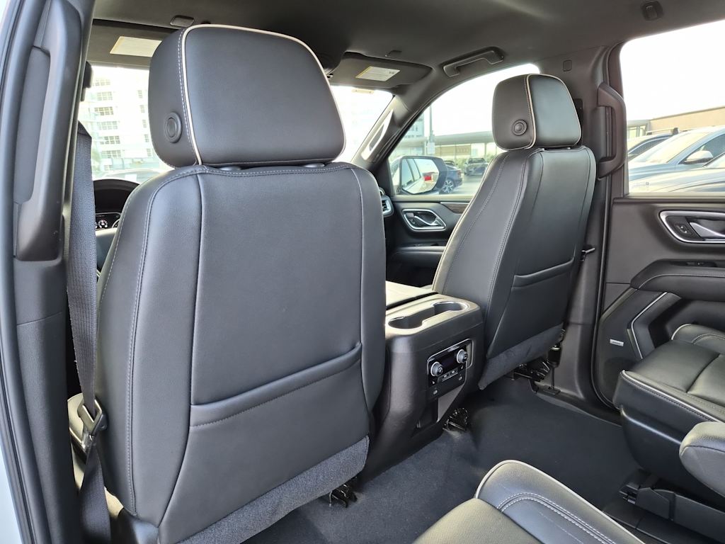 Thumbnail: 2021 Chevrolet Suburban - 12