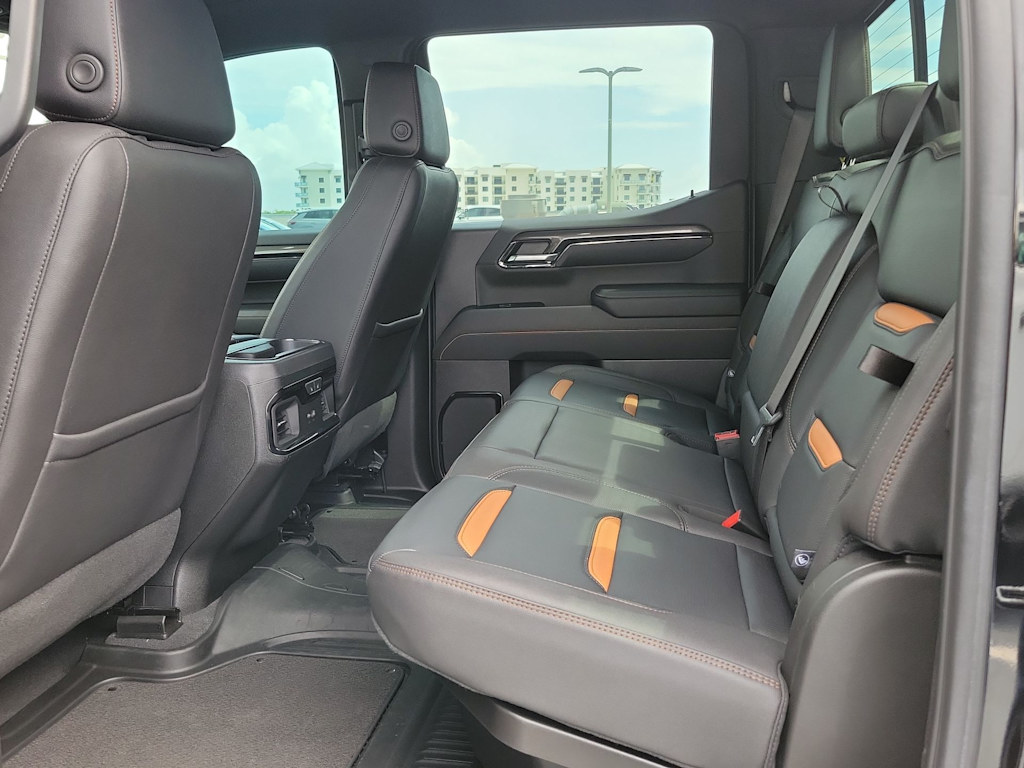 Thumbnail: 2023 GMC Sierra 1500 - 23