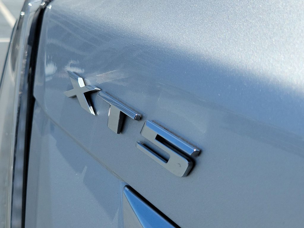 Thumbnail: 2020 Cadillac XT5 - 21