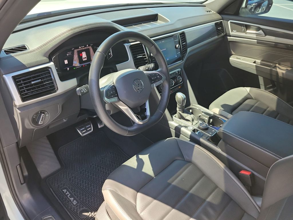 Thumbnail: 2023 Volkswagen Atlas - 2