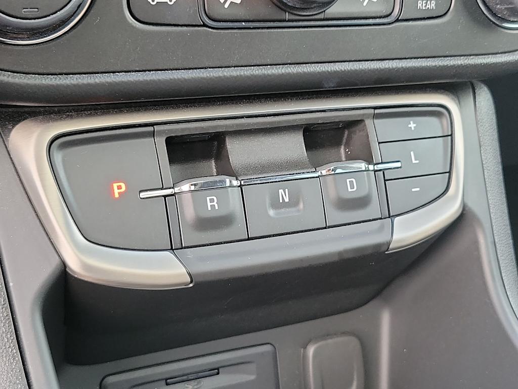 Thumbnail: 2022 GMC Terrain - 27