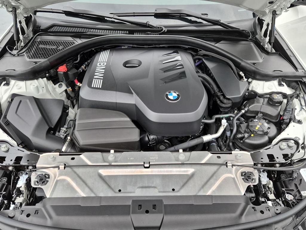 Thumbnail: 2026 BMW 3 Series - 9