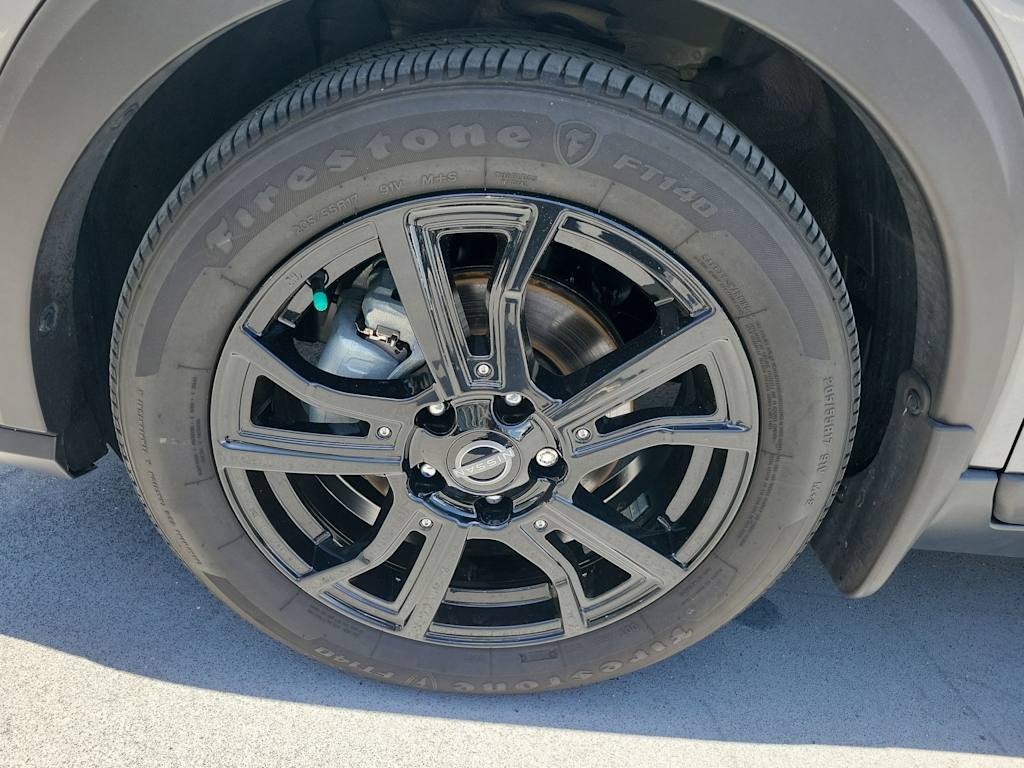Thumbnail: 2023 Nissan Kicks - 8