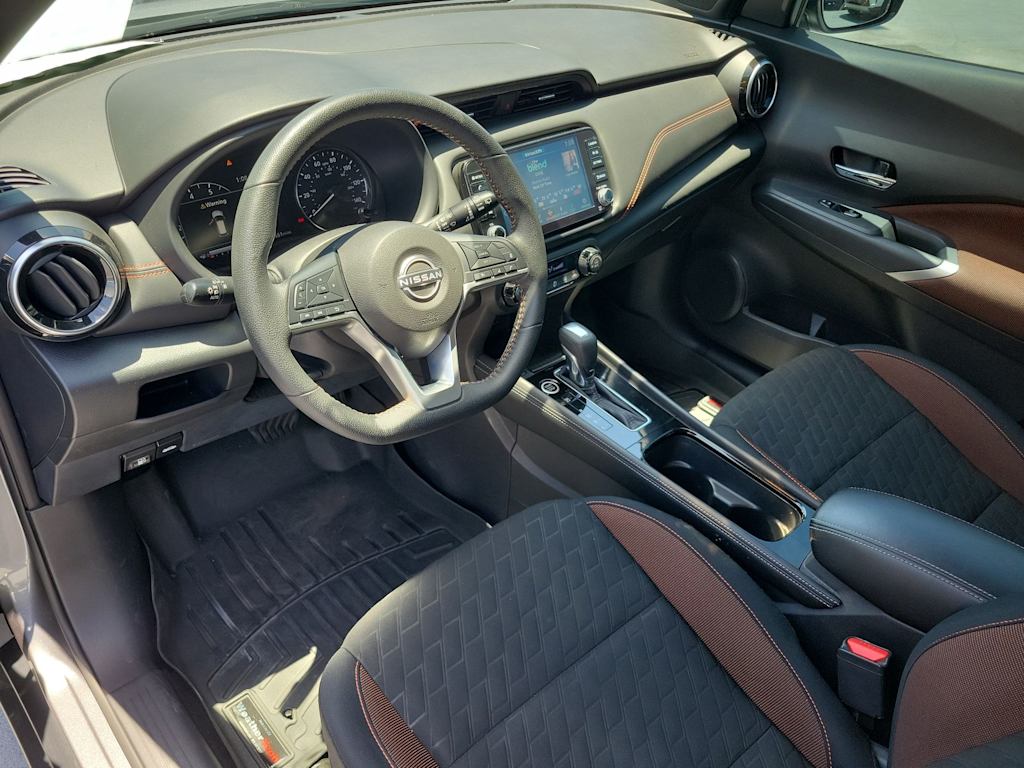 Thumbnail: 2023 Nissan Kicks - 2