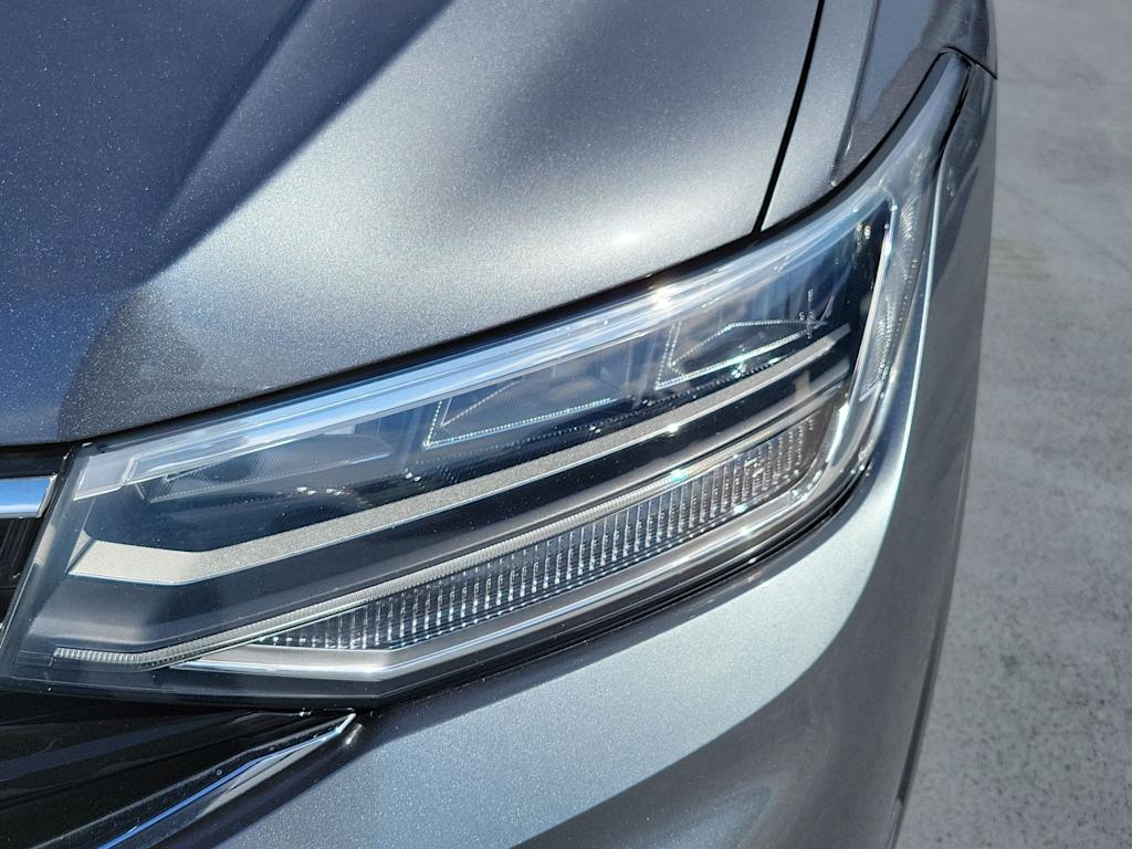 Thumbnail: 2022 Volkswagen Tiguan - 20