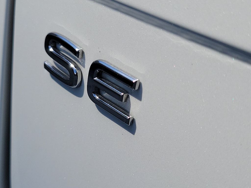 Thumbnail: 2023 Volkswagen Tiguan - 22