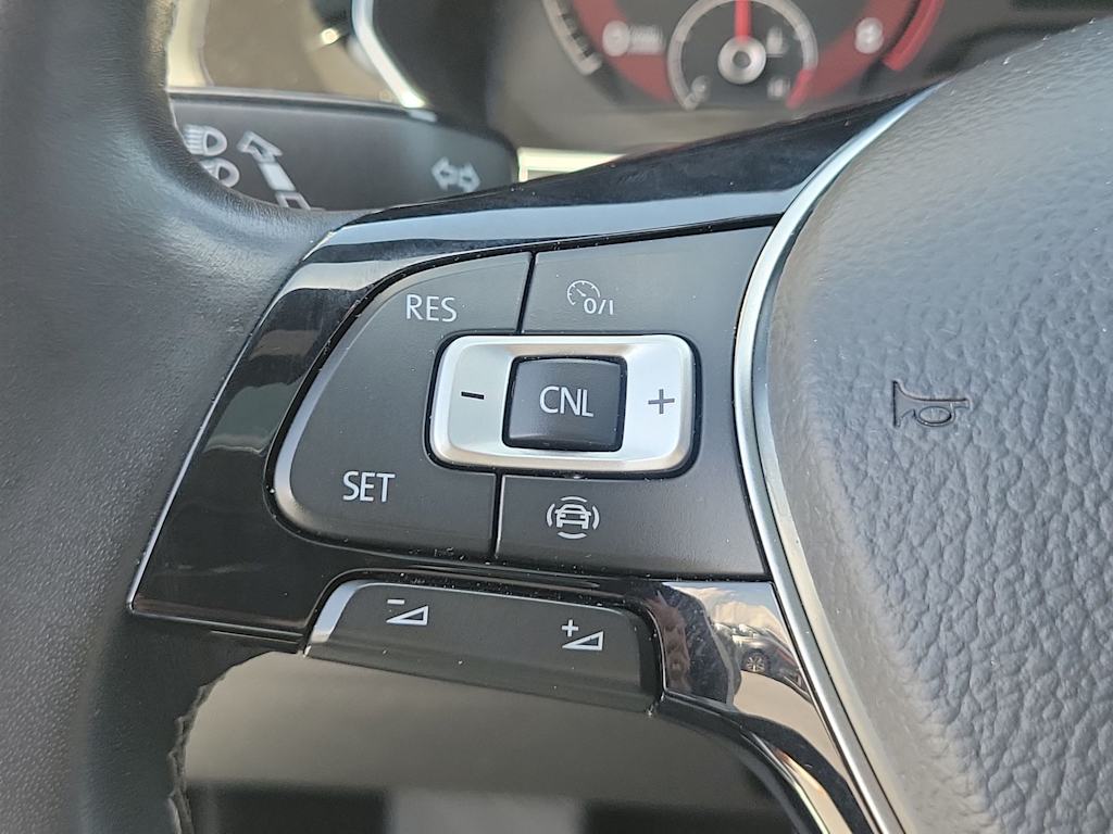 Thumbnail: 2021 Volkswagen Jetta - 28
