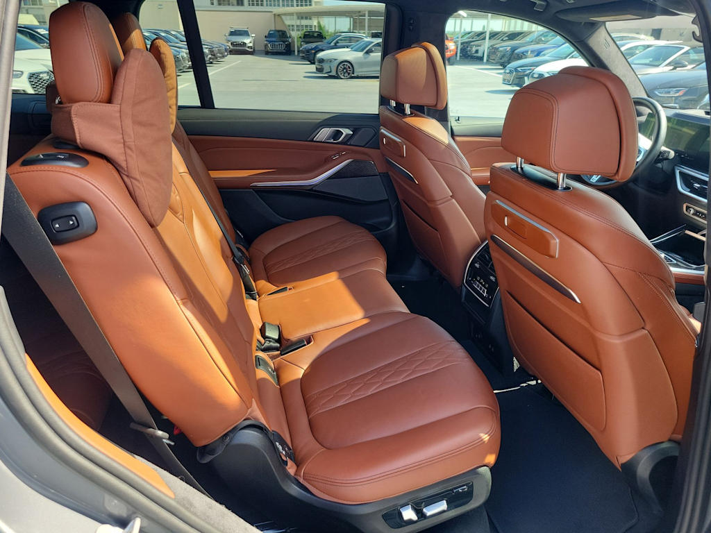 Thumbnail: 2024 BMW X7 - 26