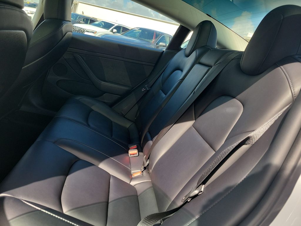 Thumbnail: 2023 Tesla Model 3 - 23