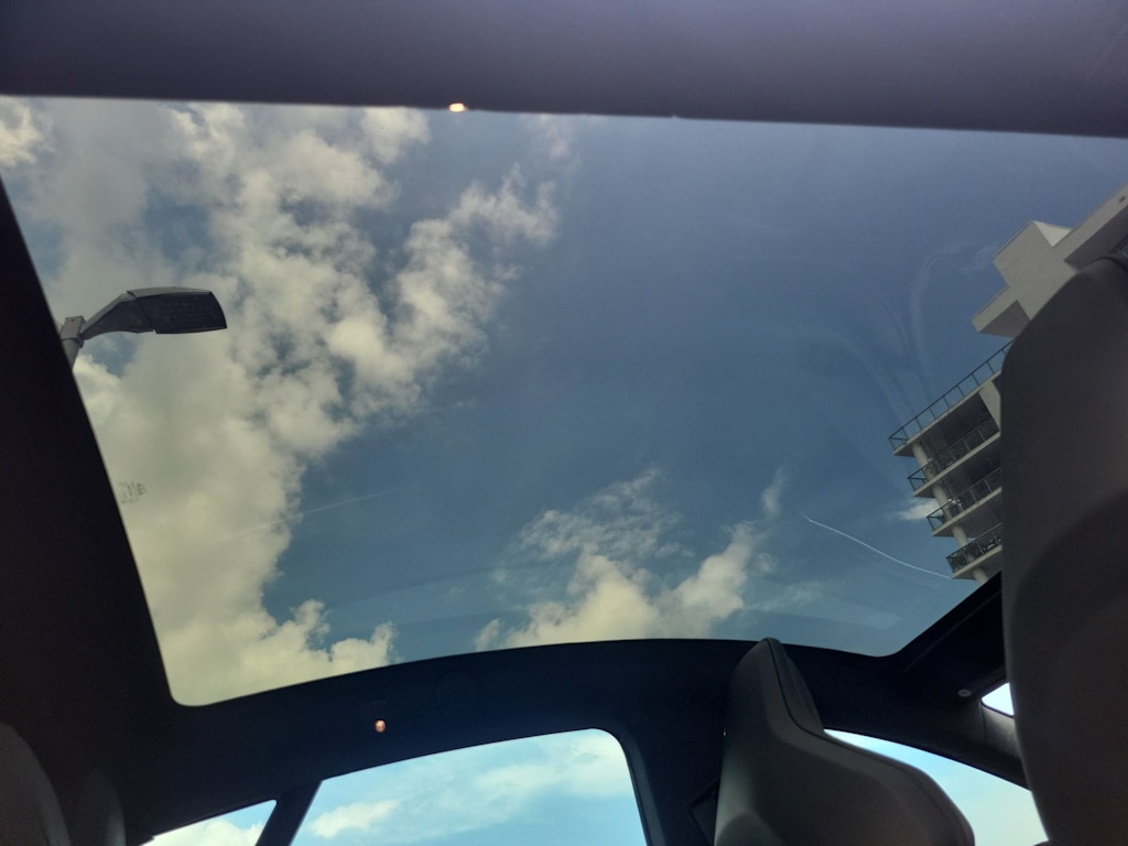Thumbnail: 2024 Tesla Model S - 24