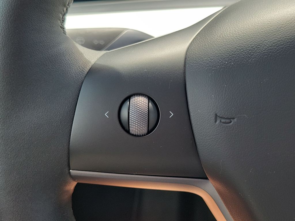 Thumbnail: 2024 Tesla Model Y - 23