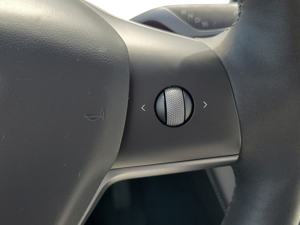 Thumbnail: 2024 Tesla Model Y - 24