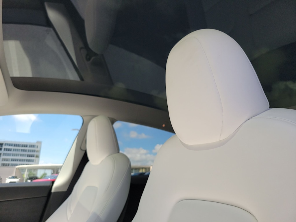 Thumbnail: 2024 Tesla Model Y - 10