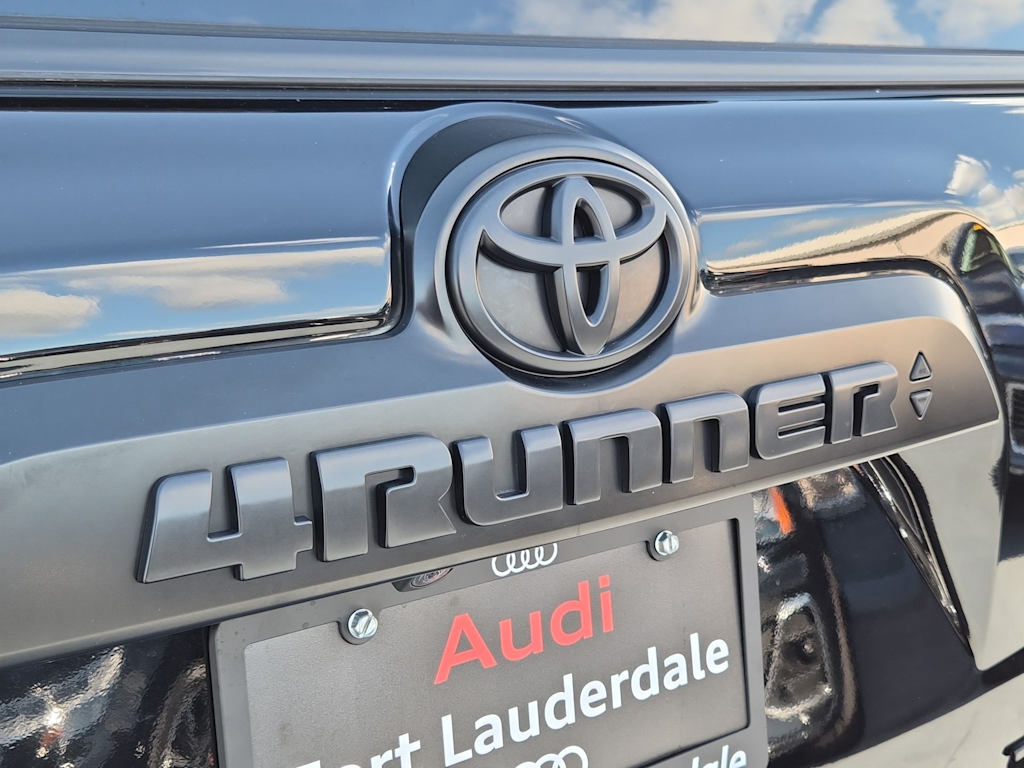 Thumbnail: 2023 Toyota 4Runner - 20