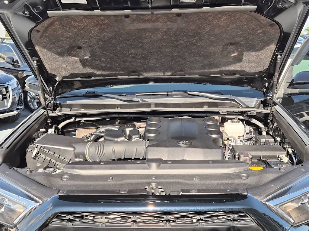 Thumbnail: 2023 Toyota 4Runner - 9