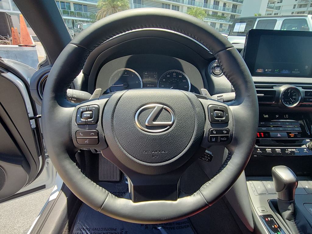 Thumbnail: 2025 Lexus ES - 12