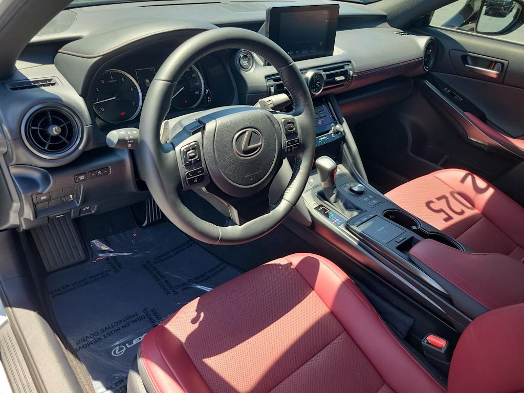 Thumbnail: 2025 Lexus ES - 2