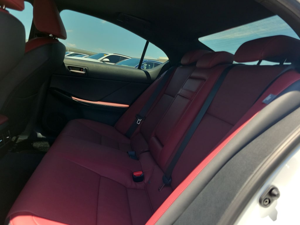 Thumbnail: 2025 Lexus ES - 25