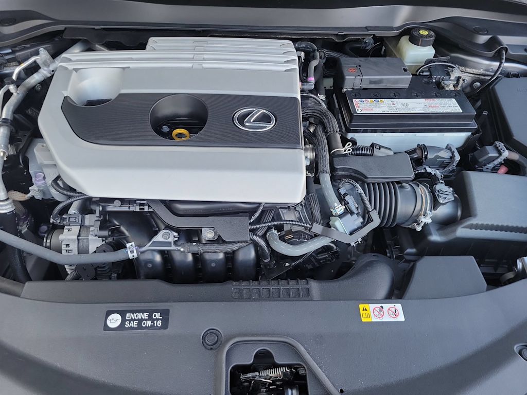 Thumbnail: 2020 Lexus UX - 9