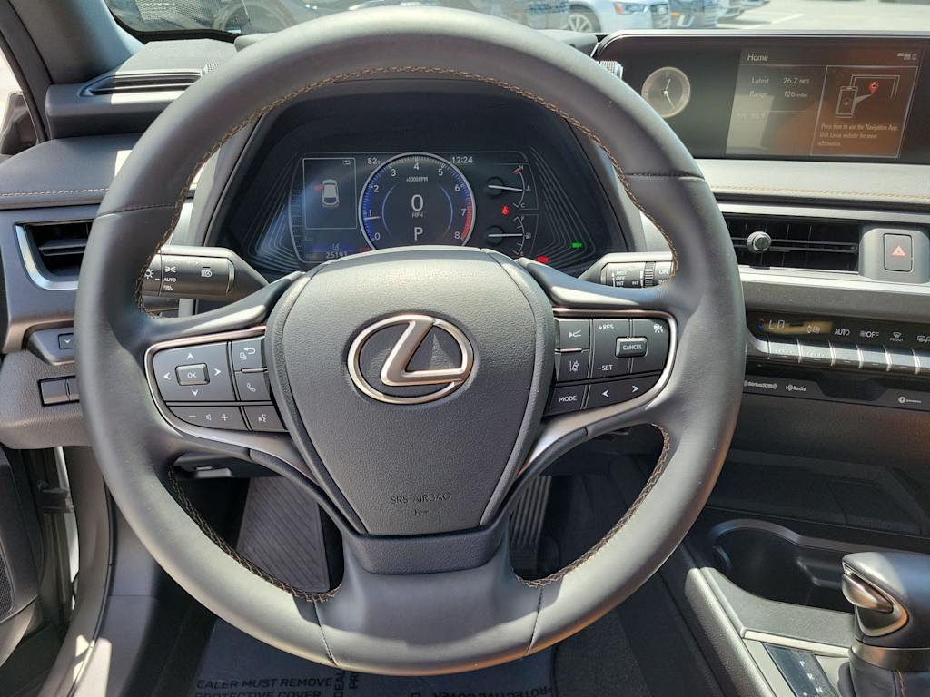 Thumbnail: 2021 Lexus UX - 13