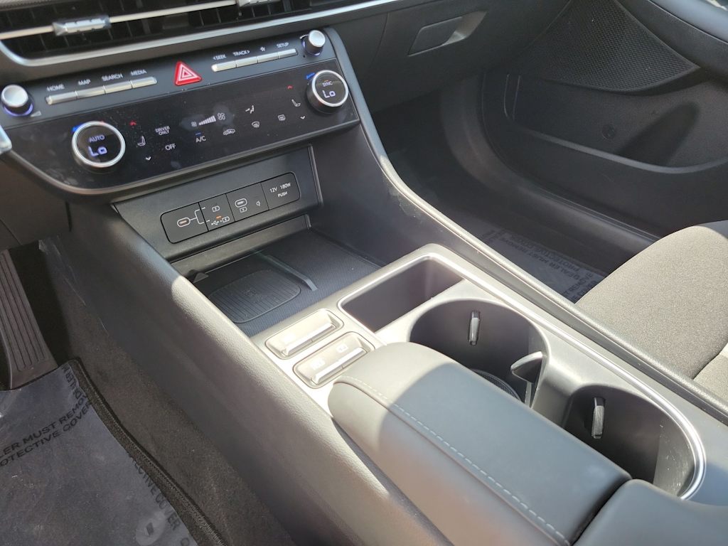 Thumbnail: 2024 Hyundai Sonata - 17