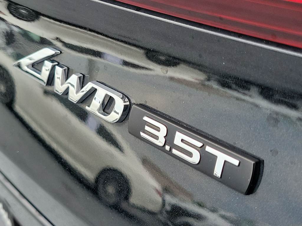 Thumbnail: 2021 Genesis GV80 - 22