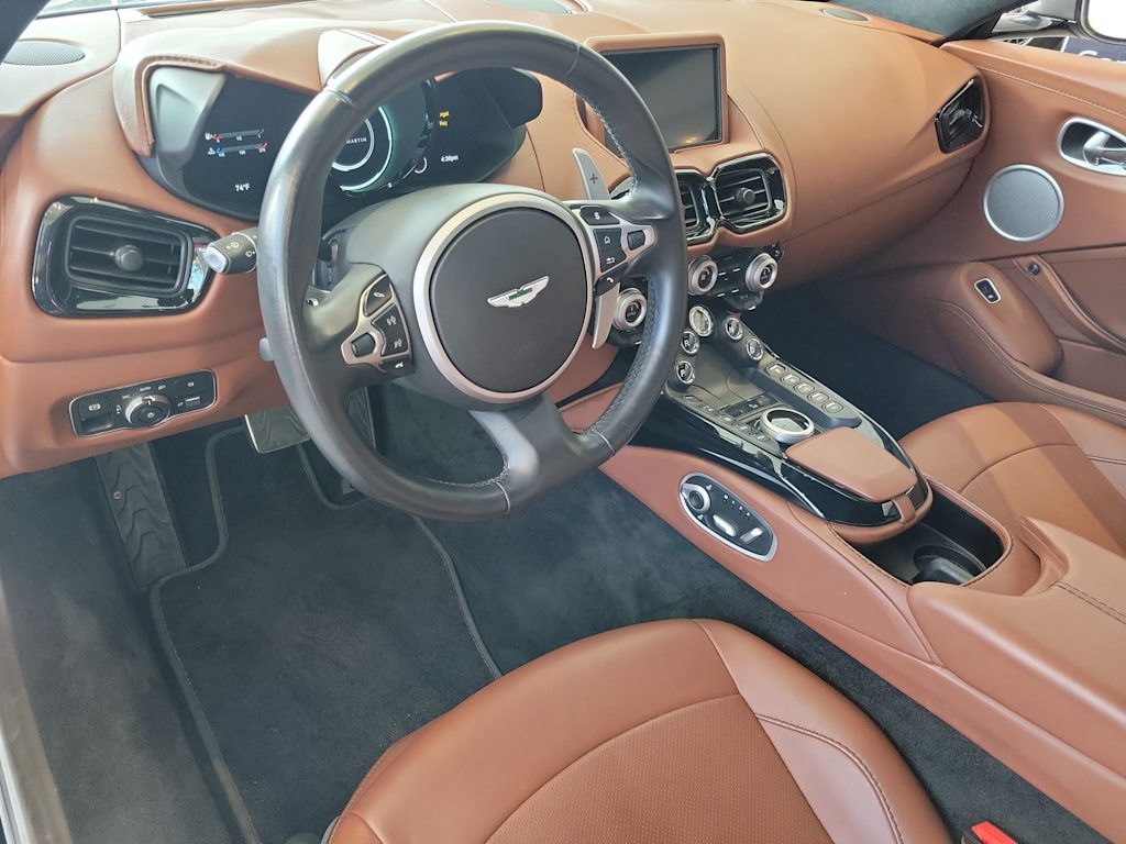 Thumbnail: 2020 Aston Martin Vantage - 2
