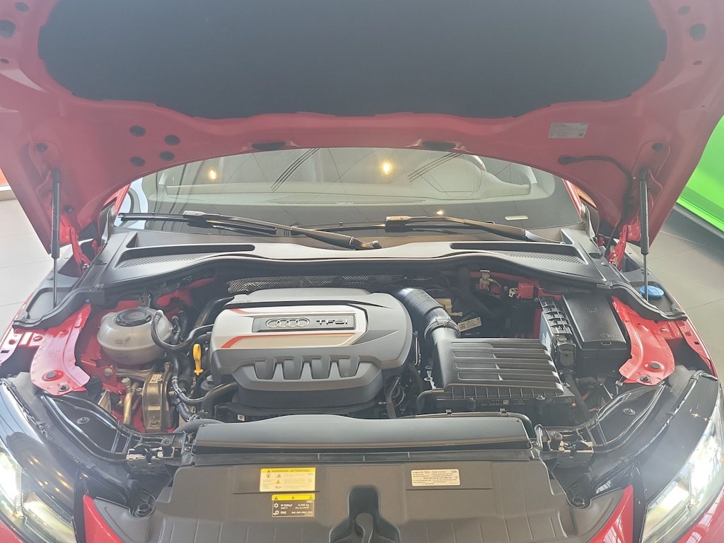 Thumbnail: 2023 Audi TTS - 9