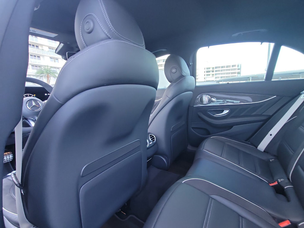Thumbnail: 2021 Mercedes-Benz E-Class - 12