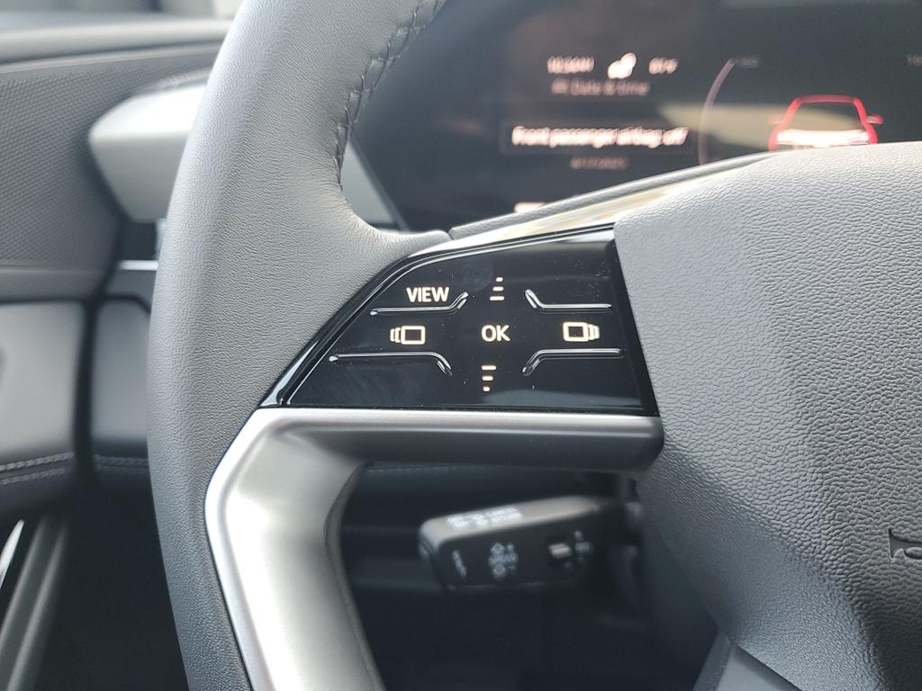 Thumbnail: 2025 Audi Q6 e-tron - 21