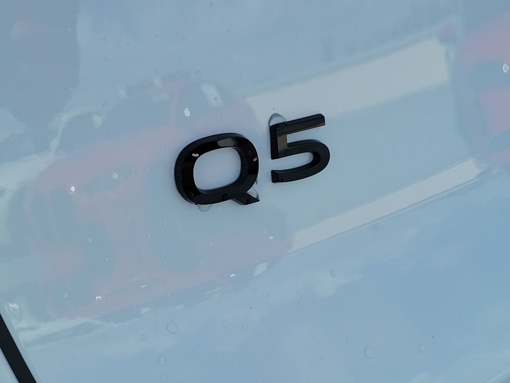 Thumbnail: 2025 Audi Q5 - 7