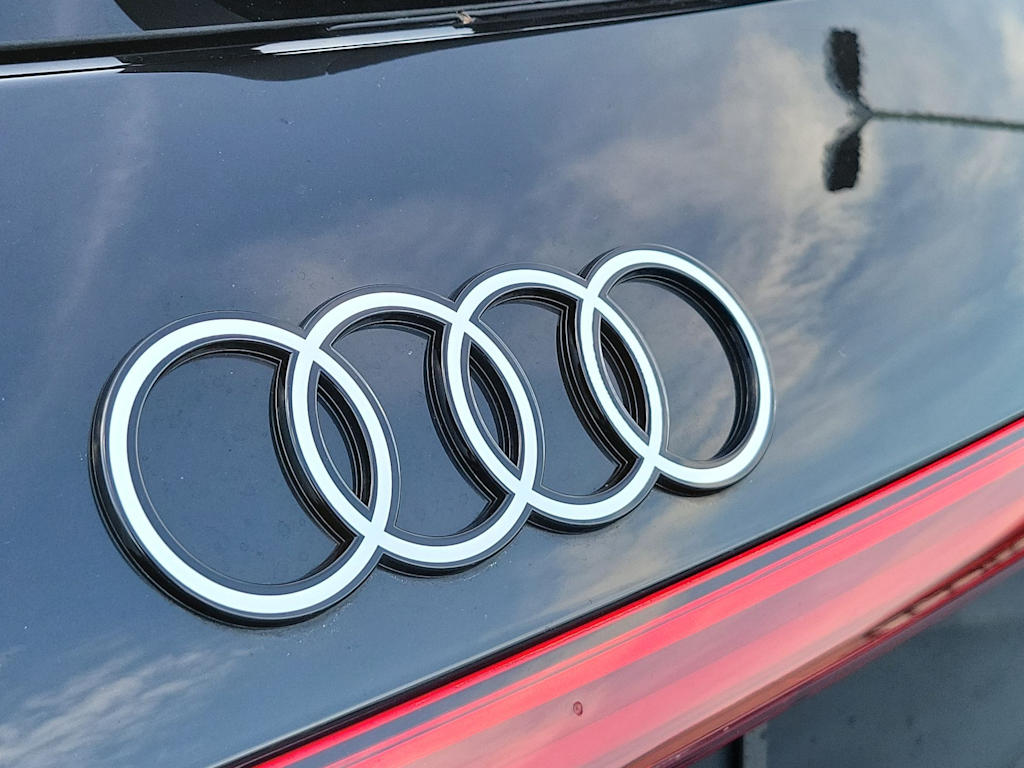 Thumbnail: 2025 Audi Q5 - 7