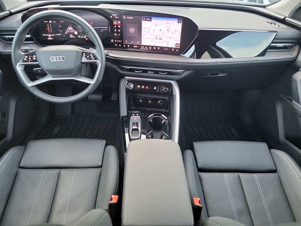 Thumbnail: 2025 Audi Q5 - 10