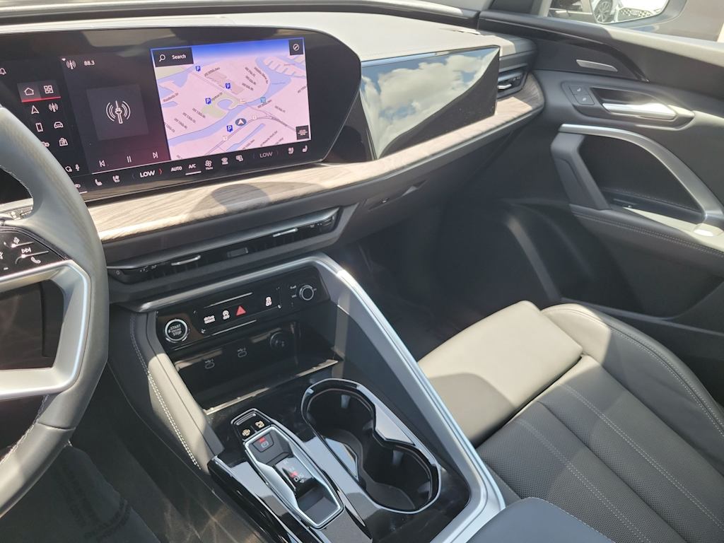 Thumbnail: 2025 Audi Q5 - 15