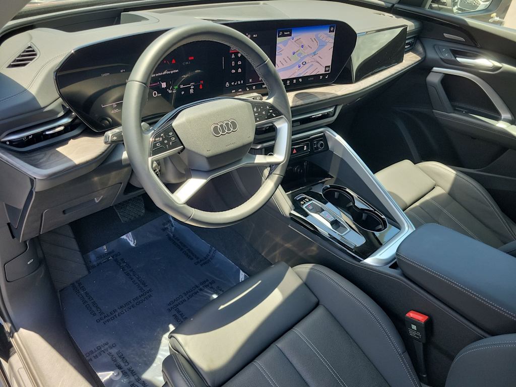 Thumbnail: 2025 Audi Q5 - 2