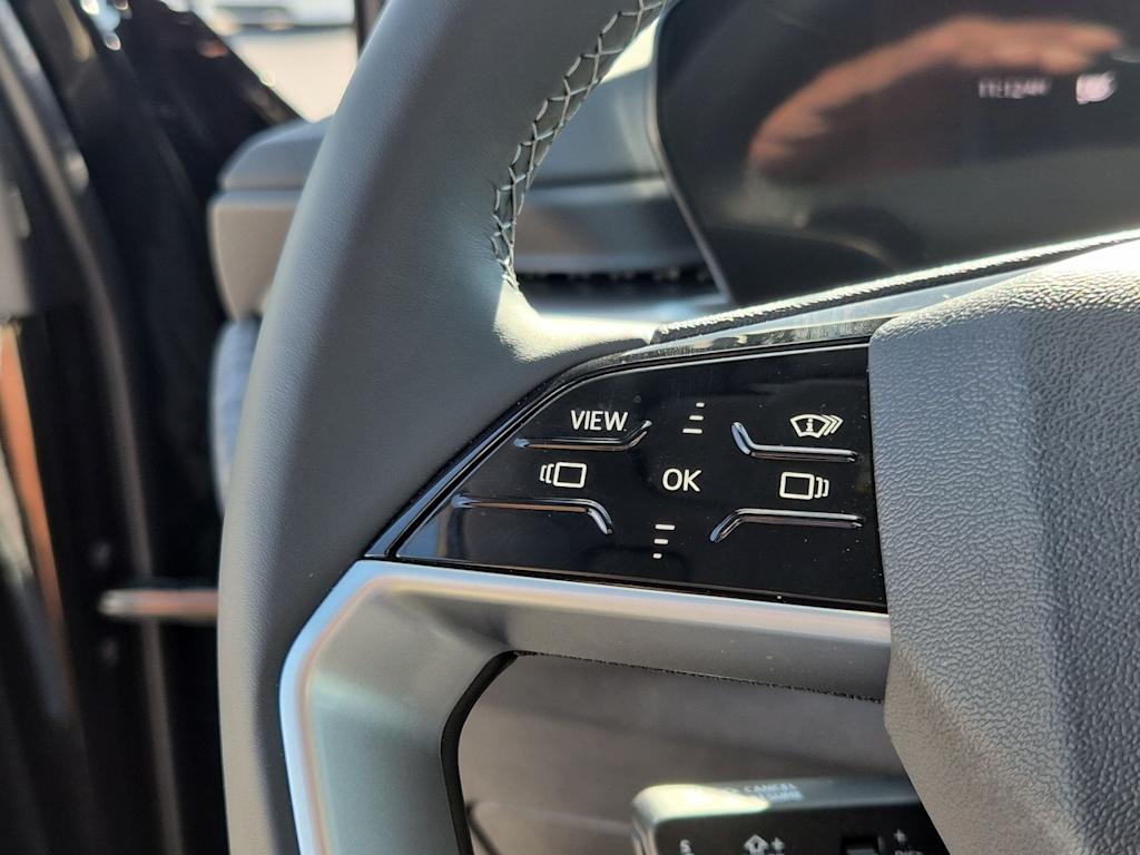 Thumbnail: 2025 Audi Q5 - 23