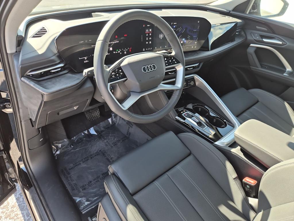 Thumbnail: 2025 Audi Q5 - 2