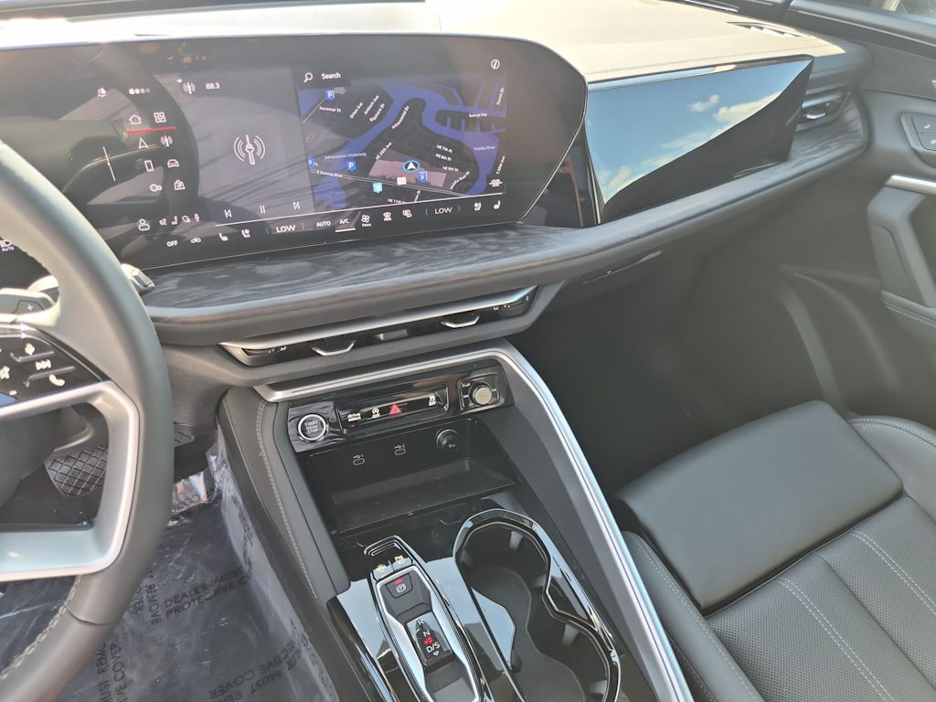 Thumbnail: 2025 Audi Q5 - 14