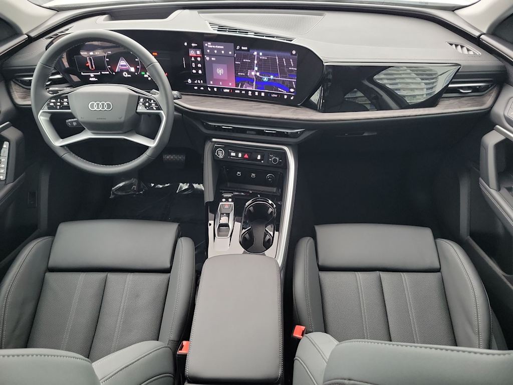 Thumbnail: 2025 Audi Q5 - 10