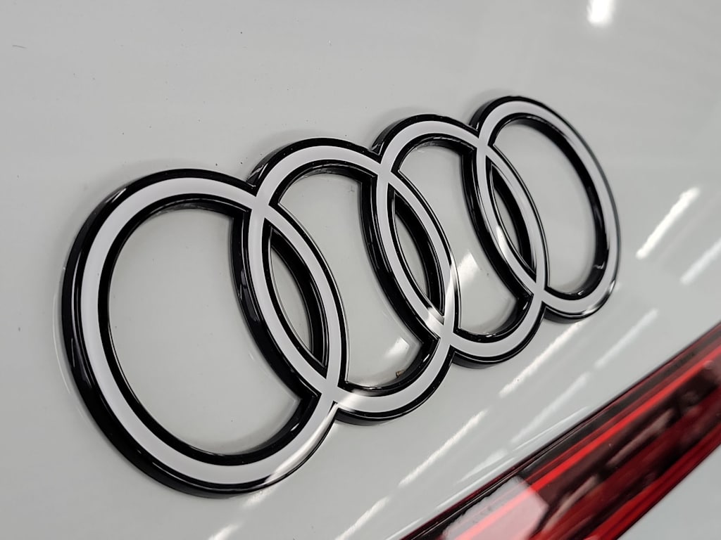 Thumbnail: 2025 Audi Q5 - 7