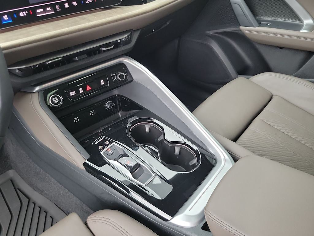 Thumbnail: 2025 Audi Q5 - 37