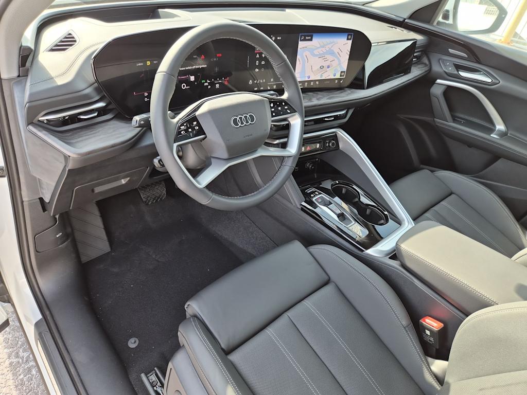 Thumbnail: 2025 Audi Q5 - 2