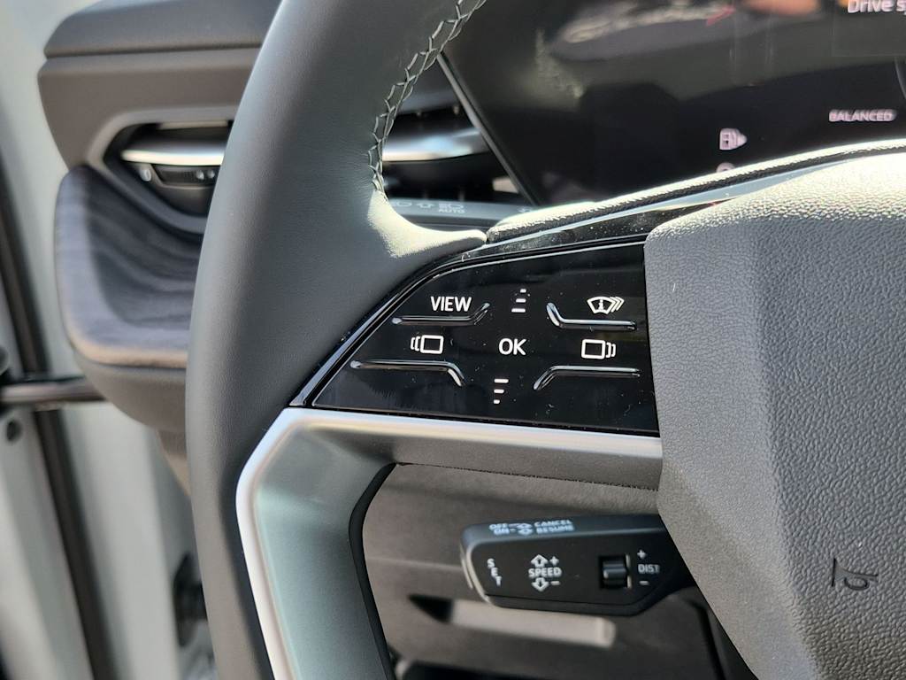 Thumbnail: 2025 Audi Q5 - 25