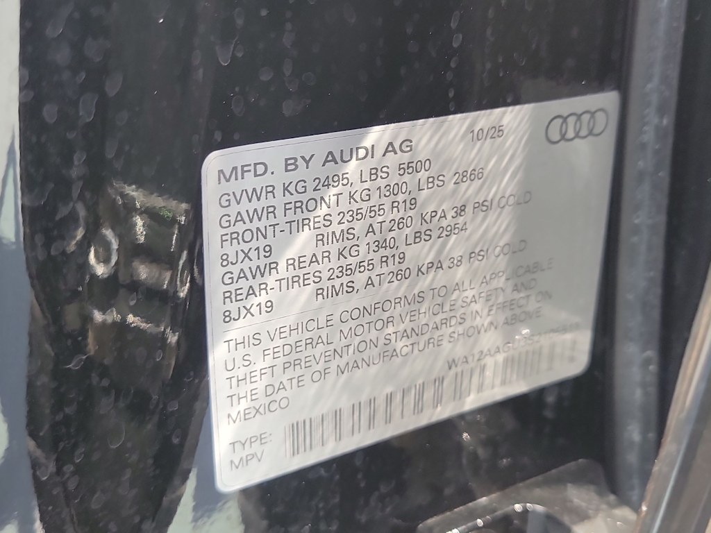 Thumbnail: 2025 Audi Q5 - 36