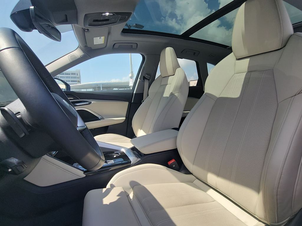 Thumbnail: 2025 Audi Q5 - 11