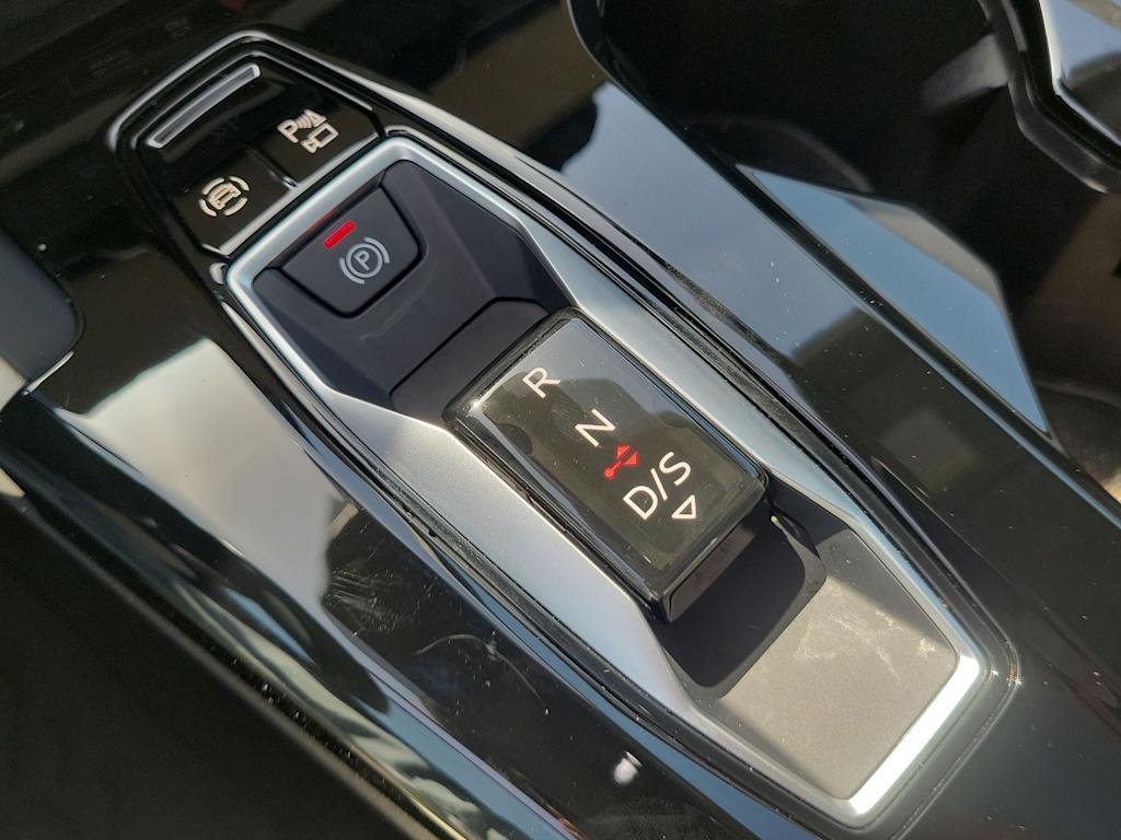 Thumbnail: 2025 Audi Q5 - 35