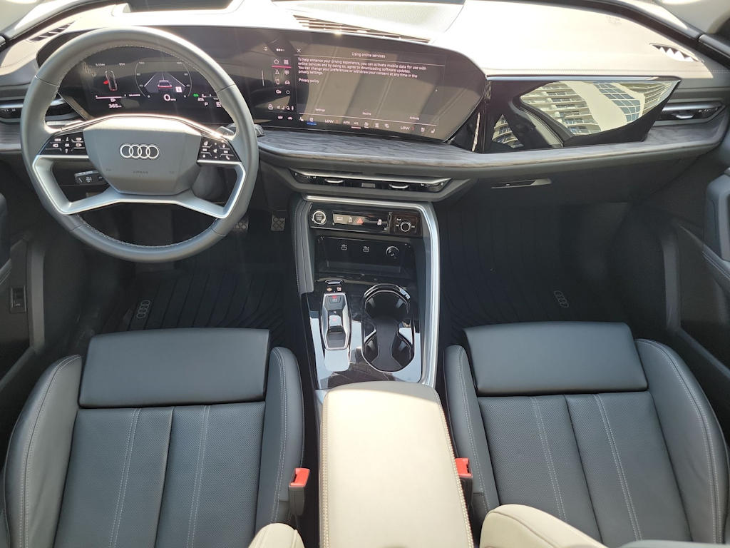 Thumbnail: 2025 Audi Q5 - 10